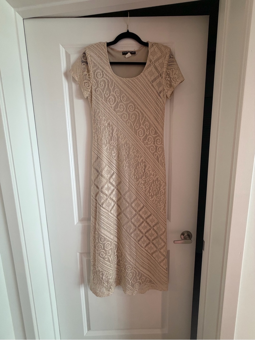 Giorgio Sant’Angelo cream Crochet Midi‎ Dress with Short Sleeves